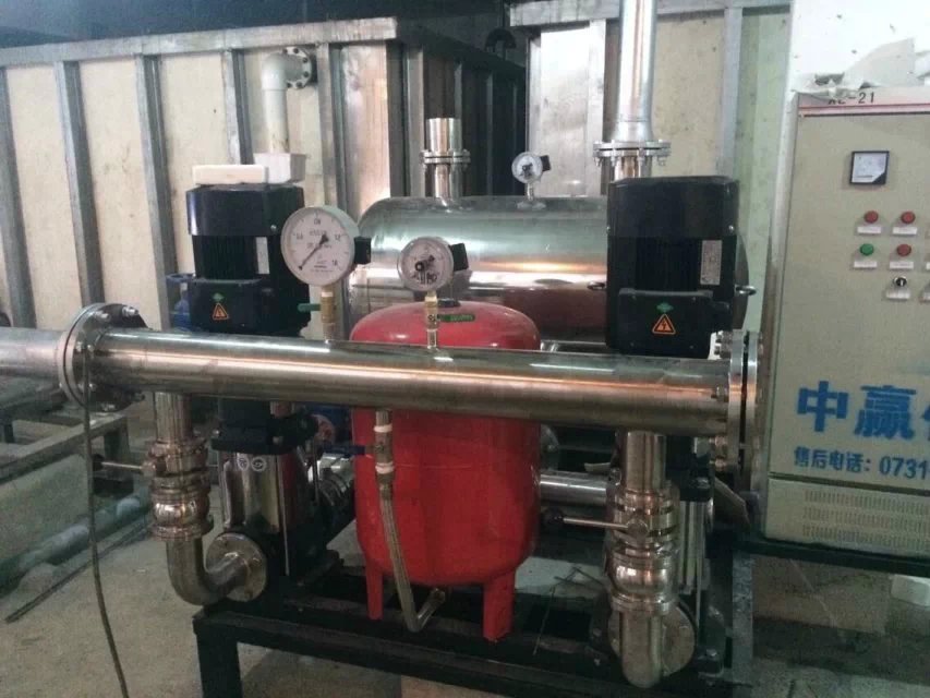 江西雄鷹房地產(chǎn)開發(fā)有限公司采購5.5KW、7.5KW兩用一備無負壓供水設備兩套